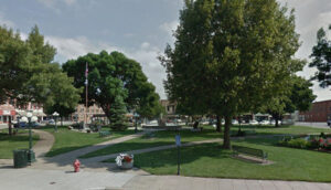 Image of Fountain Square in Red Oak, Iowa.