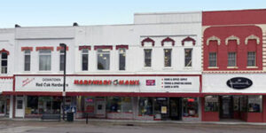Image of Mark Jackson's Red Oak Hardware Hank storefront.