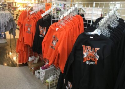 Red Oak Hardware's team gear