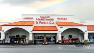 The storefront of Beaufort Hardware & Paint Company.